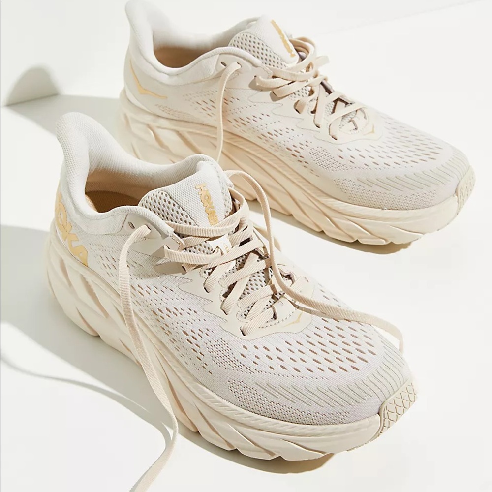 Hoka One One Clifton 7 almond/bronze